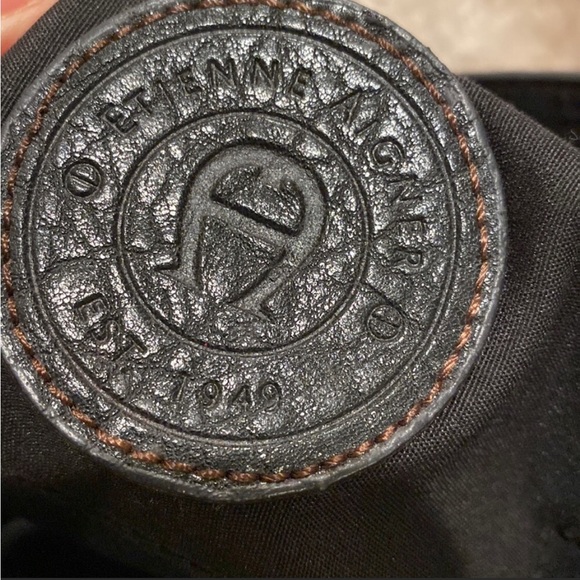 Vintage Etienne Aigner Shoulder bag with signature logo - Picture 5 of 15